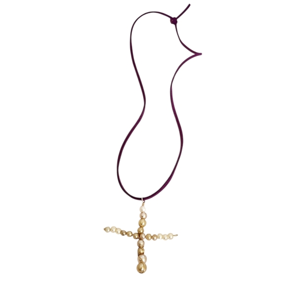 Vintage Pearl Cross Necklace  Handmade Faith & Elegance - Picture 1 of 3